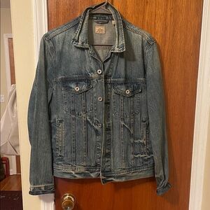 J.Crew Medium Wash Men's Blue Denim Jacket